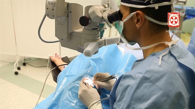 Ультразвуковая факоэмульсификация катаракты с имплантацией искусственной оптической линзы