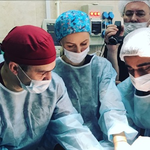 Пластические хирургии Волынской больницы провели учебный курс по липоскульптуре на аппарате "PAL-Liposculptor"