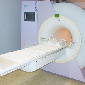 Магнитно-резонансный томограф Magnetom AERA 1.5 Тесла (Siemens)